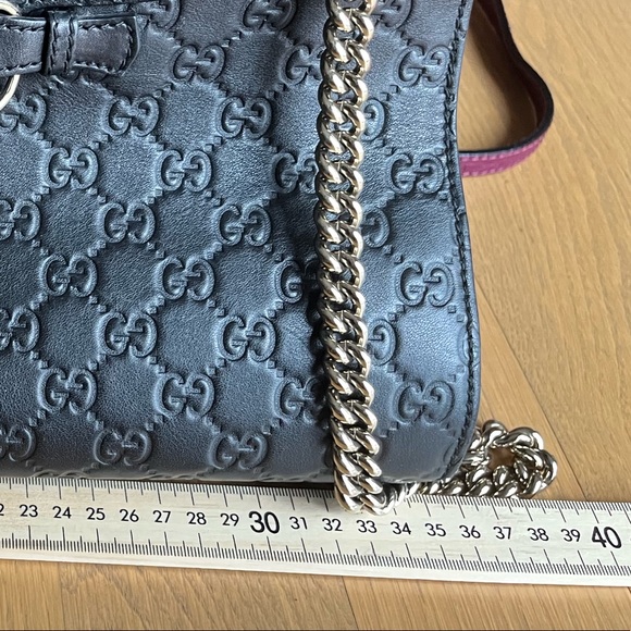 Gucci Shoulder Bag - Picture 2 of 3
